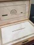 H. Upmann Replica de Humidor Antiguo packaging 乌普曼（优民）雪茄 古中雪茄