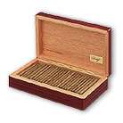 在木材的大卫杜夫小雪茄盒
