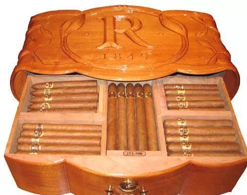 可以收藏了，古巴雪茄中最顶级的一类版本大全