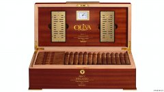 第一眼——Oliva V Melanio 限量雪茄盒