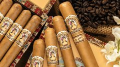 古巴芬芳 (La Aroma De Cuba) 登陆康涅狄格州封面叶雪茄