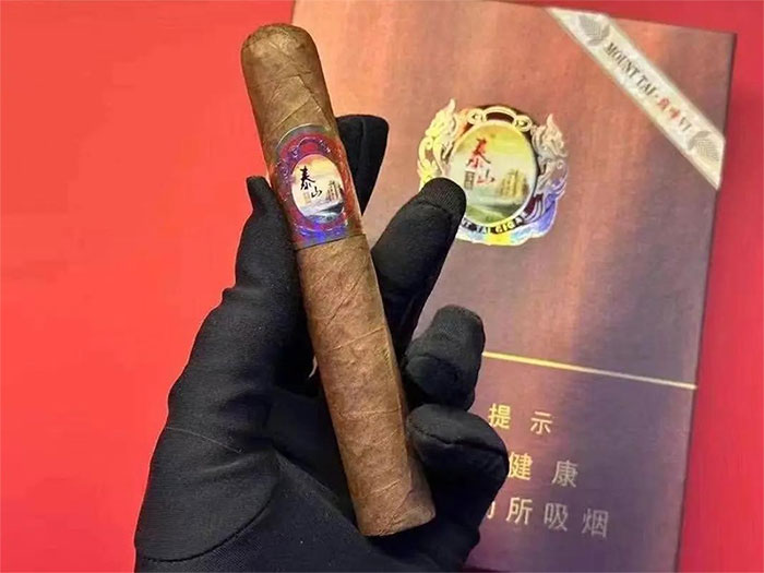 泰山 巅峰6号 英文全称:Taishan Peak No.6 Robusto